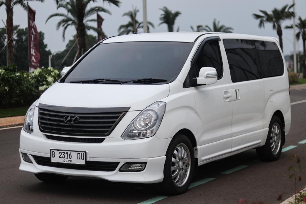 2012 Hyundai H1 2012 Hyundai H1