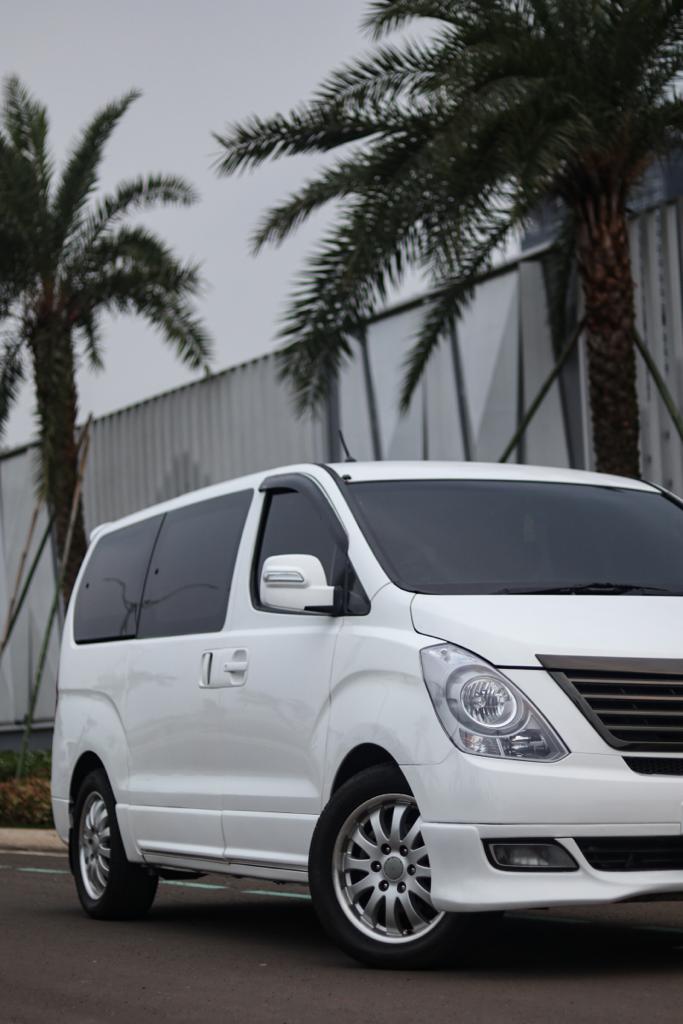 2012 Hyundai H1 2012 Hyundai H1