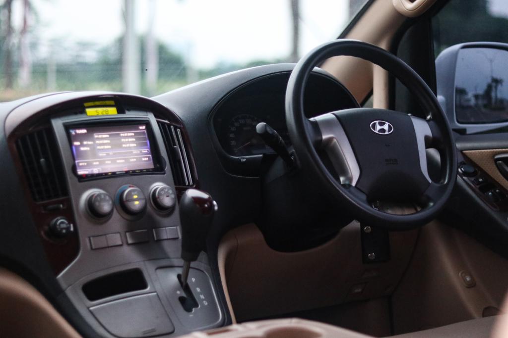 2012 Hyundai H1 2012 Hyundai H1