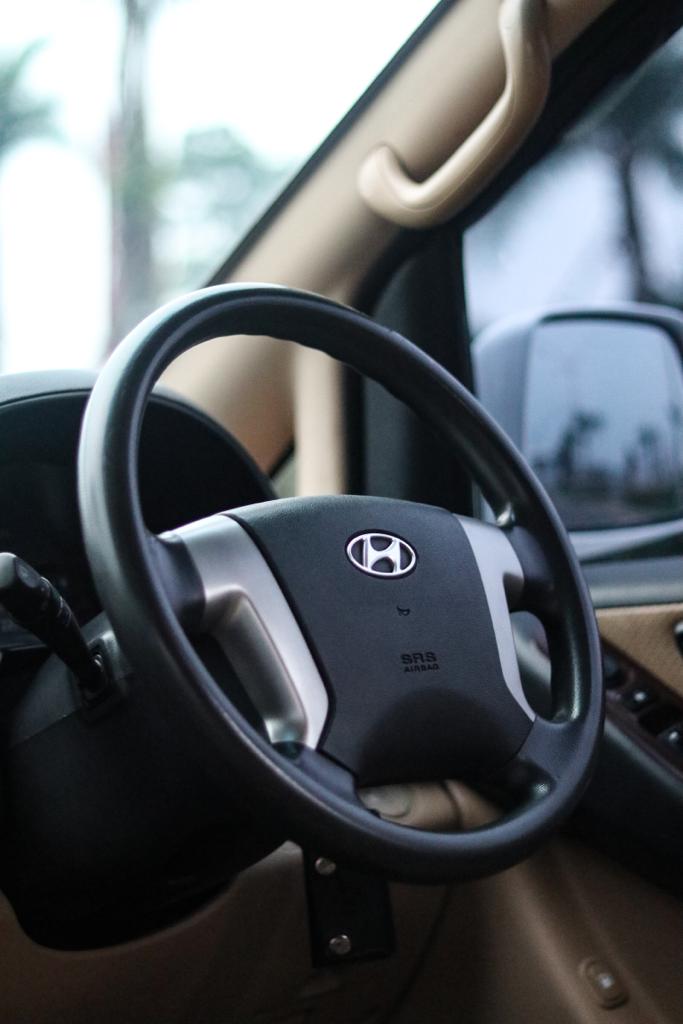 2012 Hyundai H1 2012 Hyundai H1