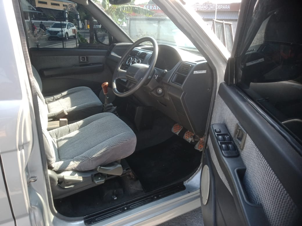 2000 Mitsubishi Kuda  Gls 2000 Mitsubishi Kuda  Gls