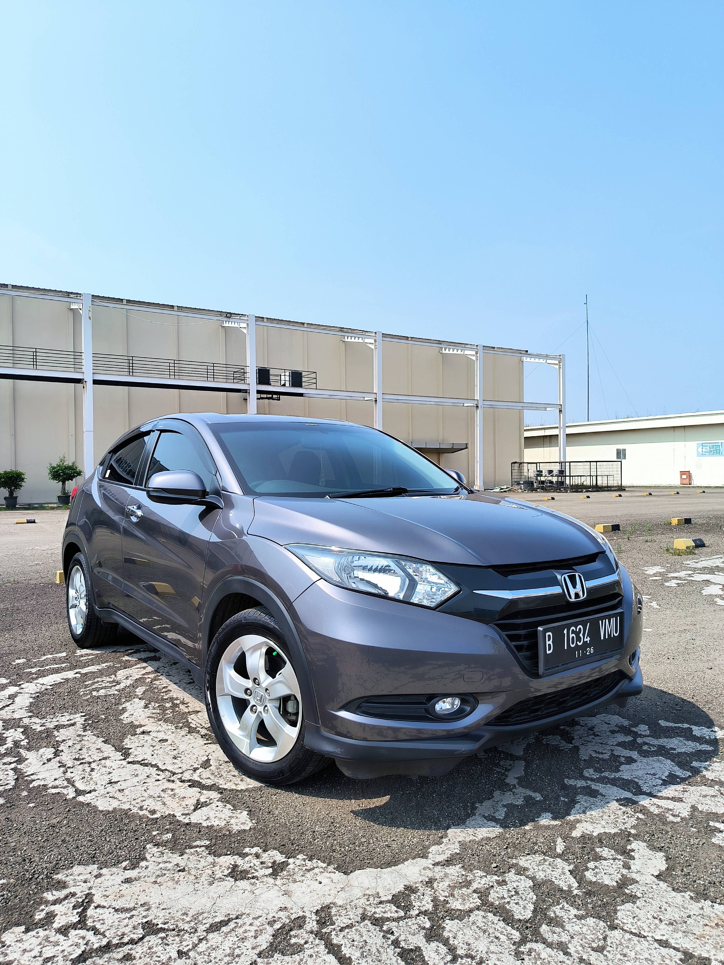 2016 Honda HRV 1.5L E CVT 2016 Honda HRV 1.5L E CVT