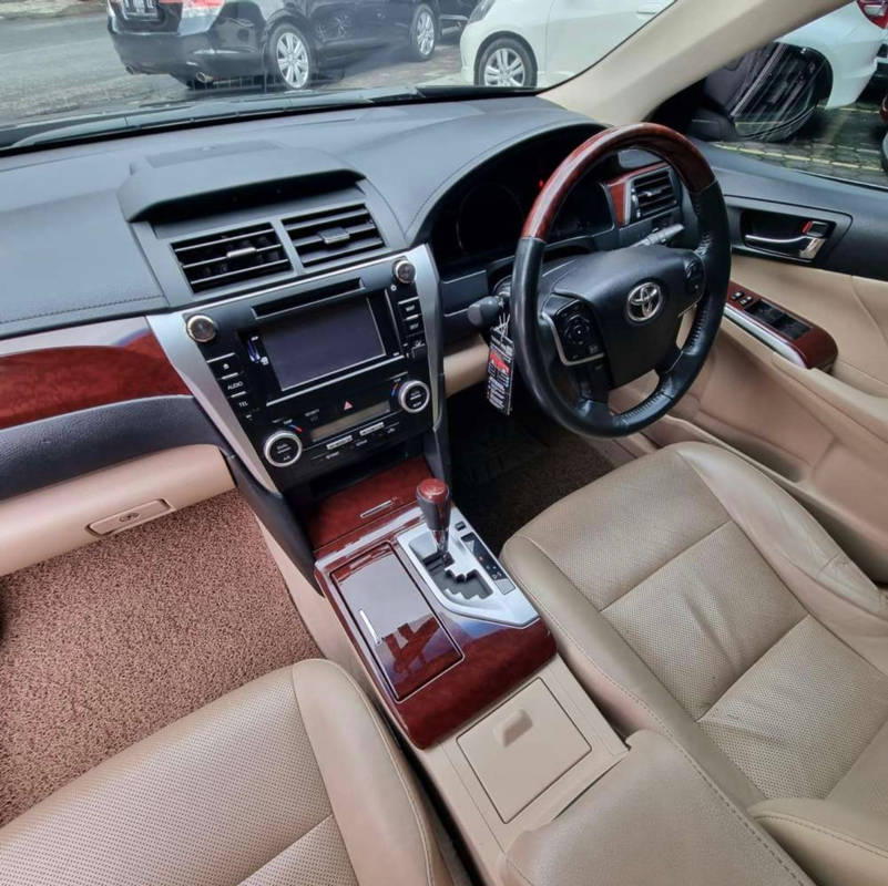 2013 Toyota Camry V 2.5L AT V 2.5L AT tua