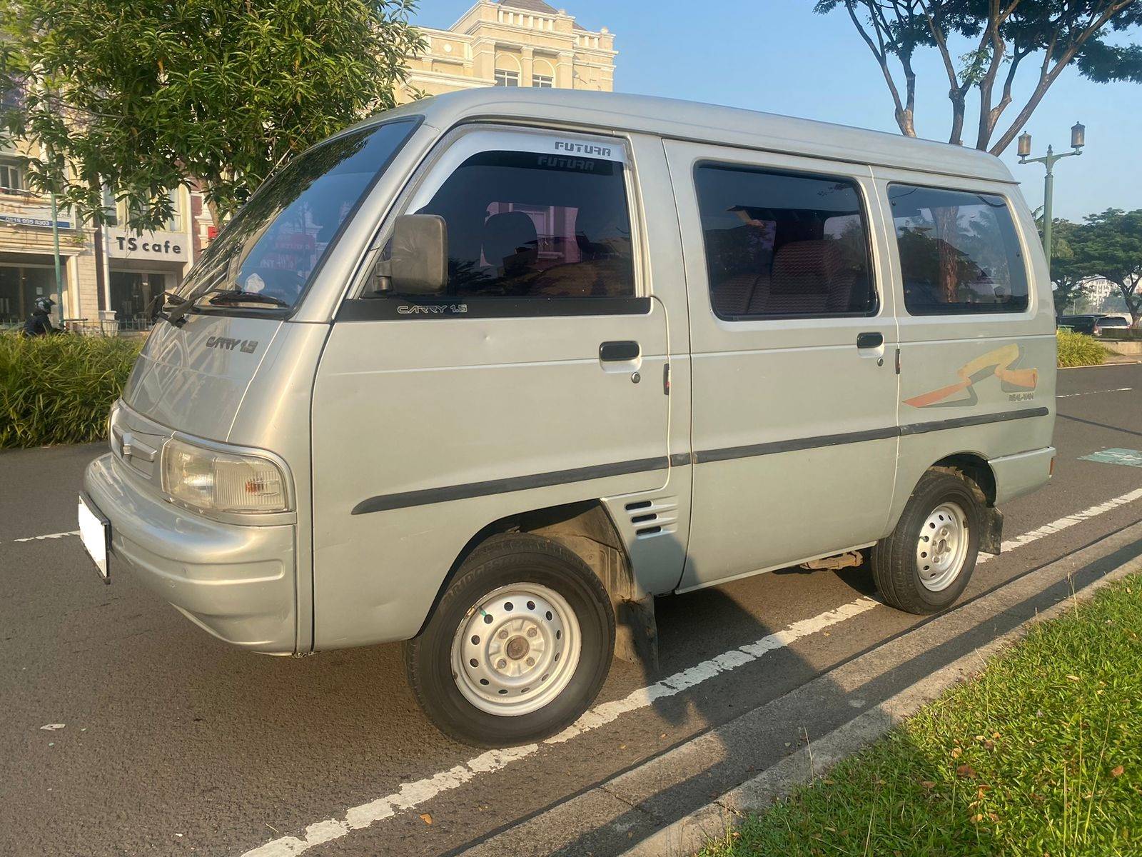 2007 Suzuki Carry Futura GX 1.5L MT Bekas 2007 Suzuki Carry Futura GX 1.5L MT Bekas