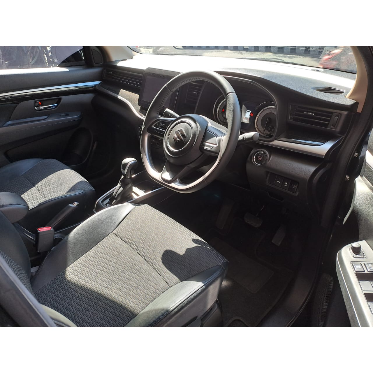 2023 Suzuki XL7 2023 Suzuki XL7