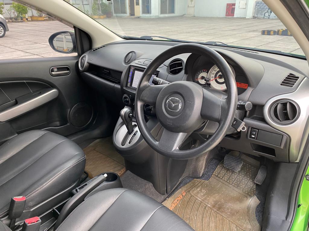 2011 Mazda 2 2011 Mazda 2