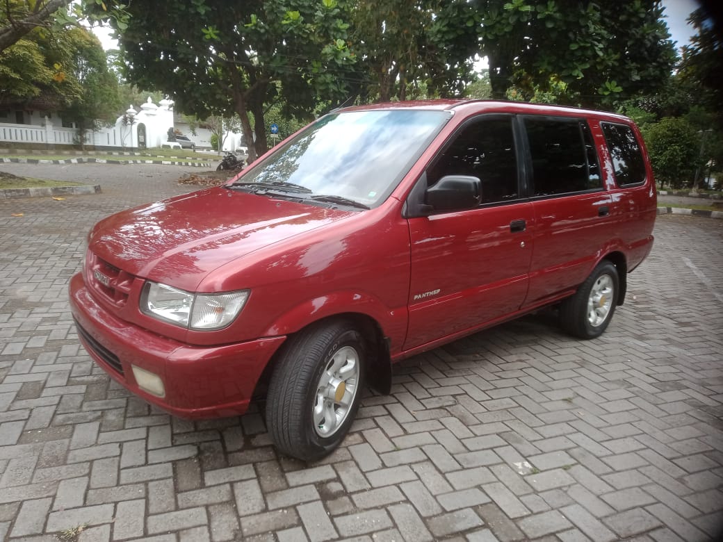 2002 Isuzu Panther LS 2002 Isuzu Panther LS