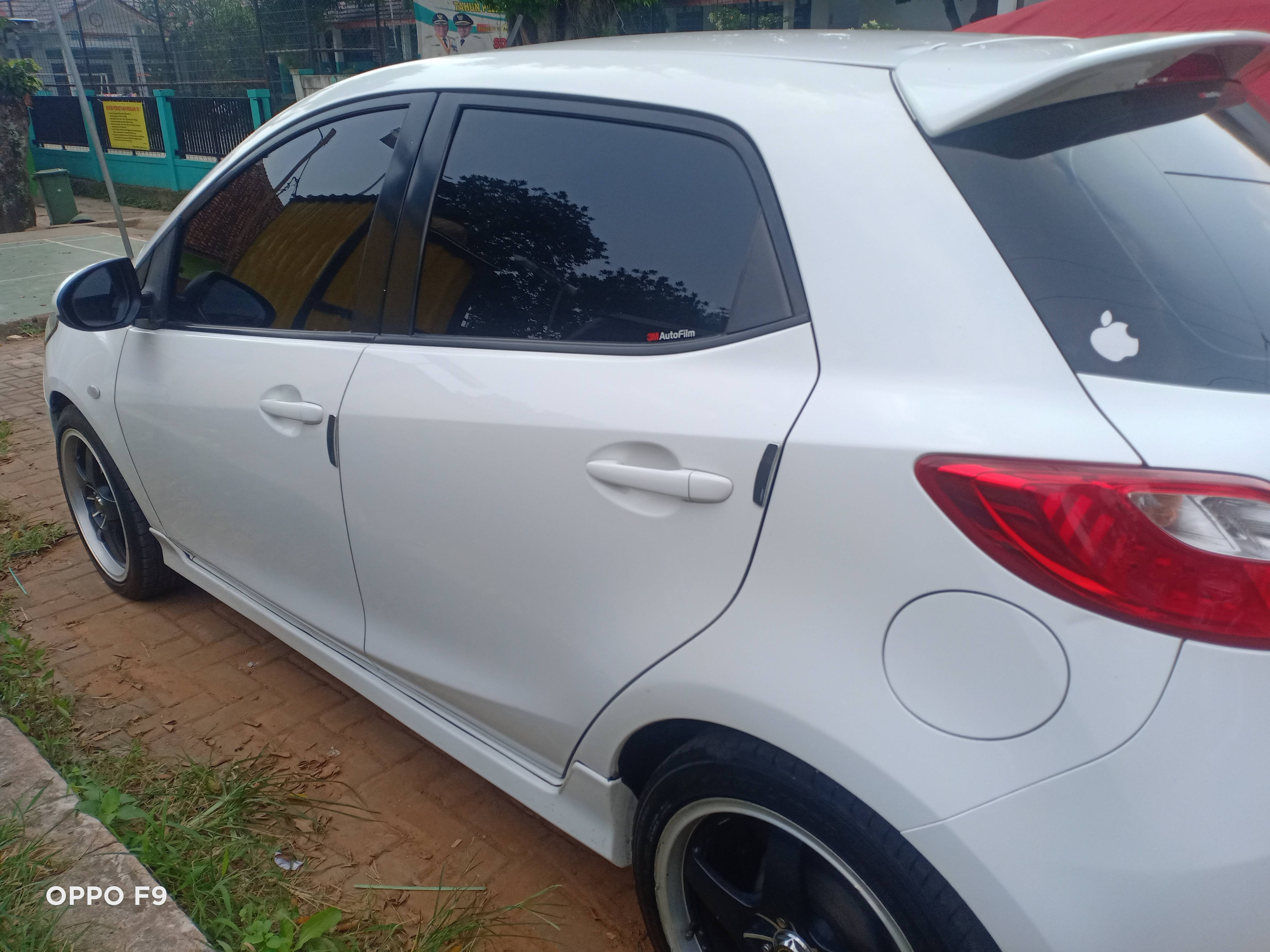 2012 Mazda 2 2012 Mazda 2