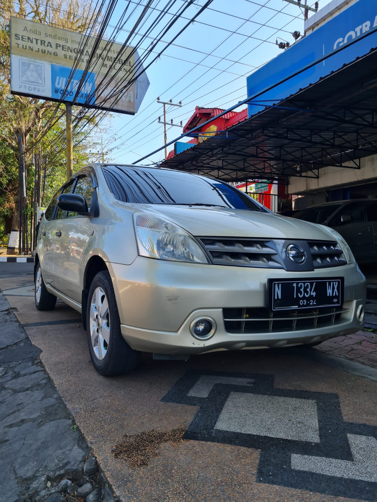 2008 Nissan Grand Livina Bekas 2008 Nissan Grand Livina Bekas