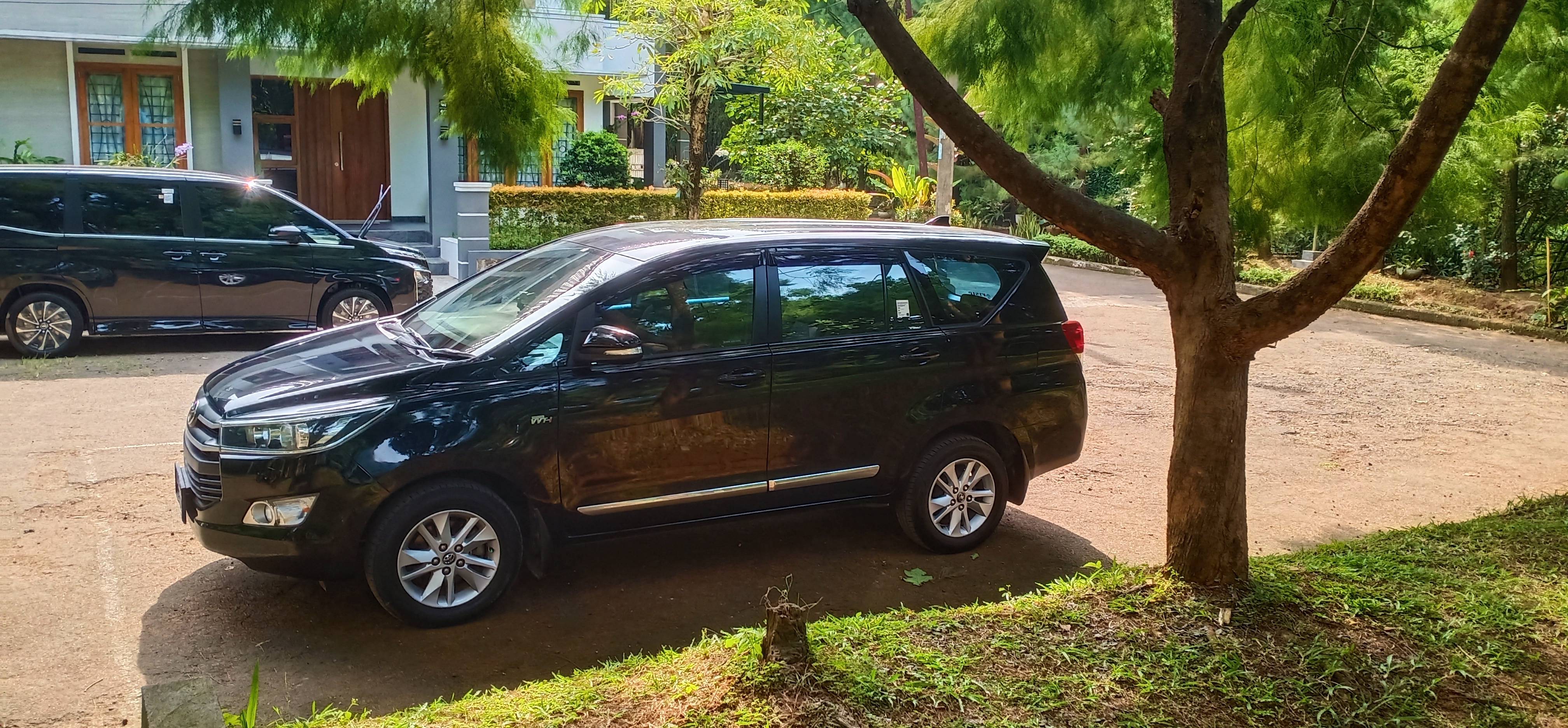 2016 Toyota Kijang Innova 2016 Toyota Kijang Innova