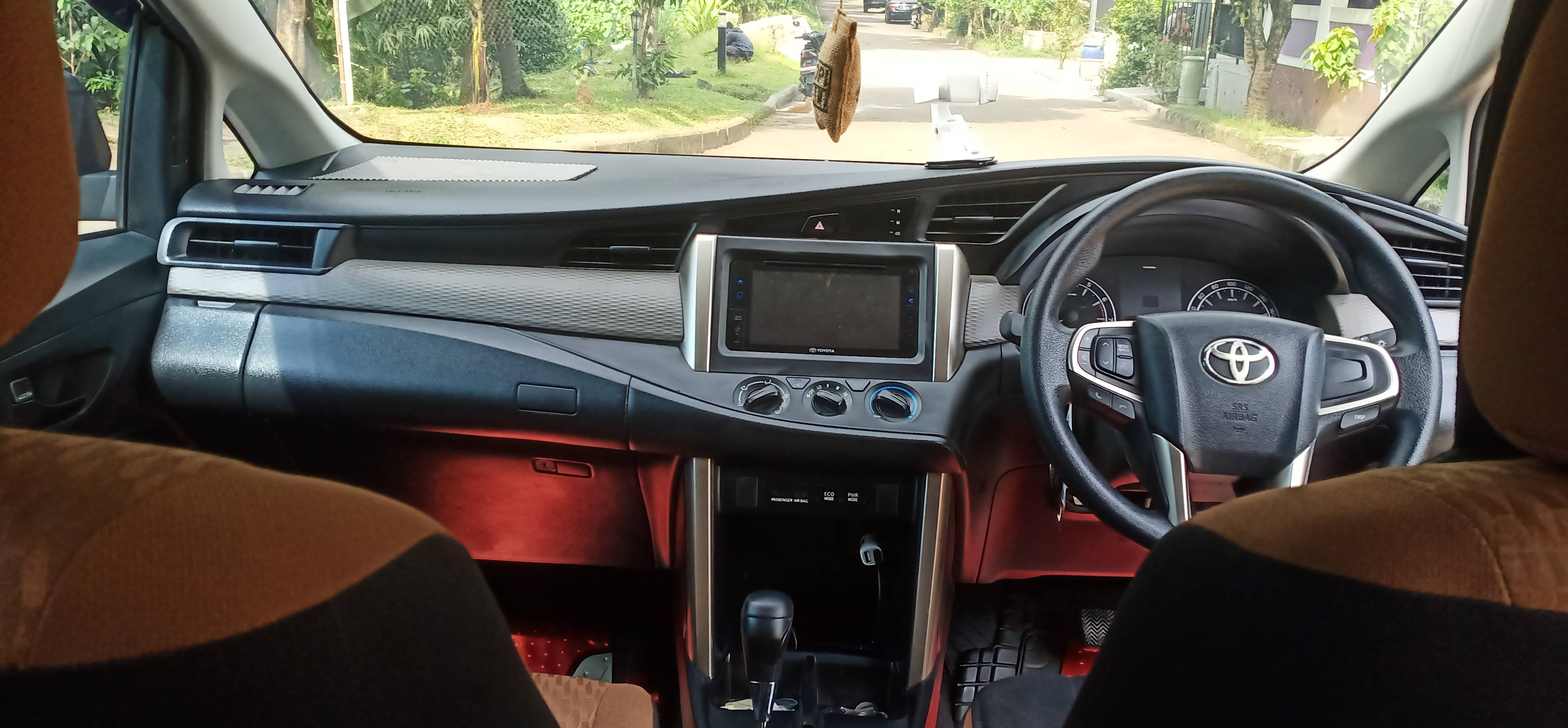 2016 Toyota Kijang Innova 2016 Toyota Kijang Innova