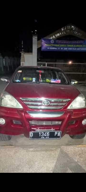 2004 Toyota Avanza