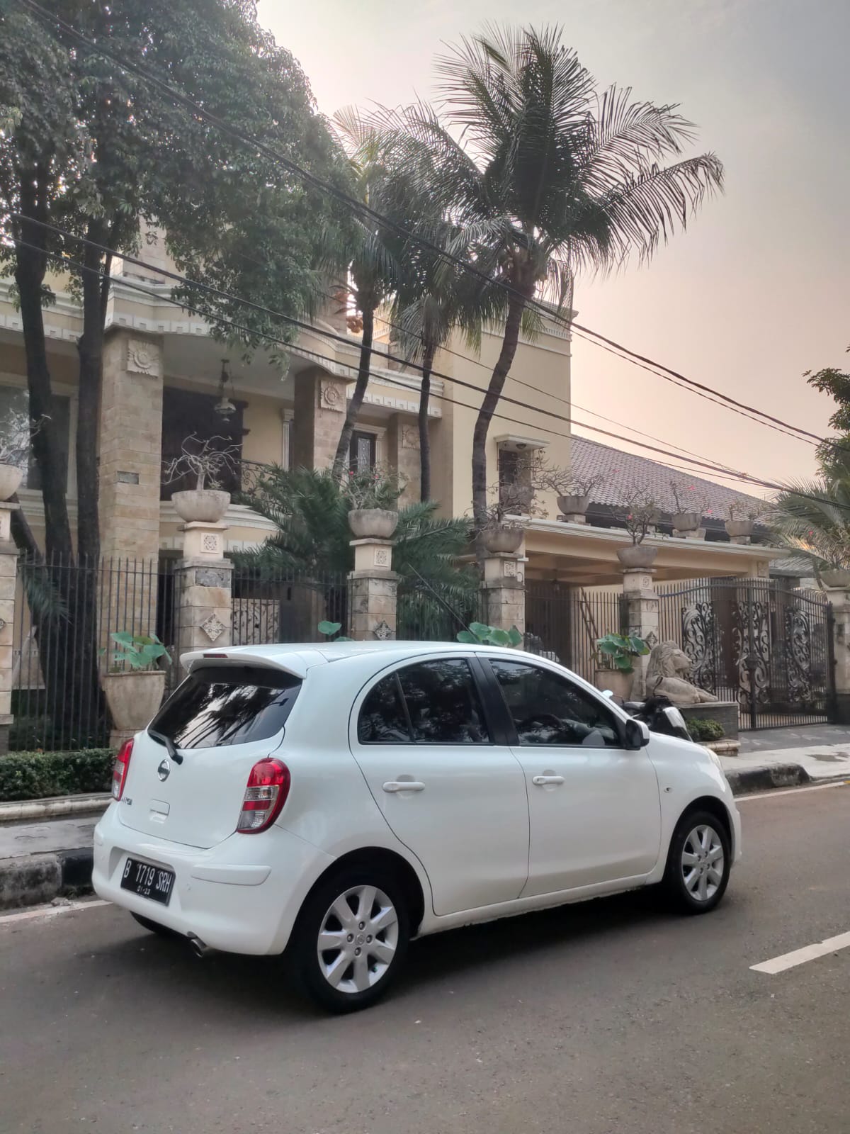 2012 Nissan March 2012 Nissan March