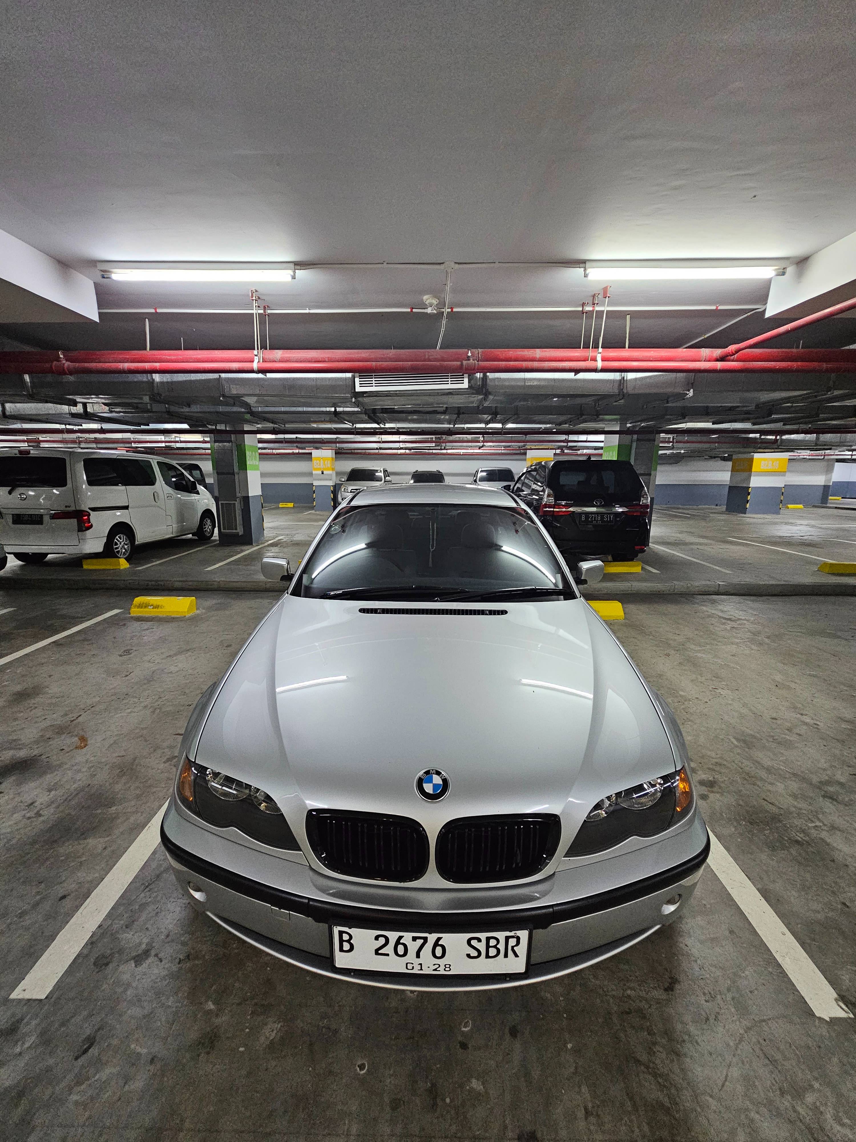 2002 BMW 3 Series Sedan 2002 BMW 3 Series Sedan