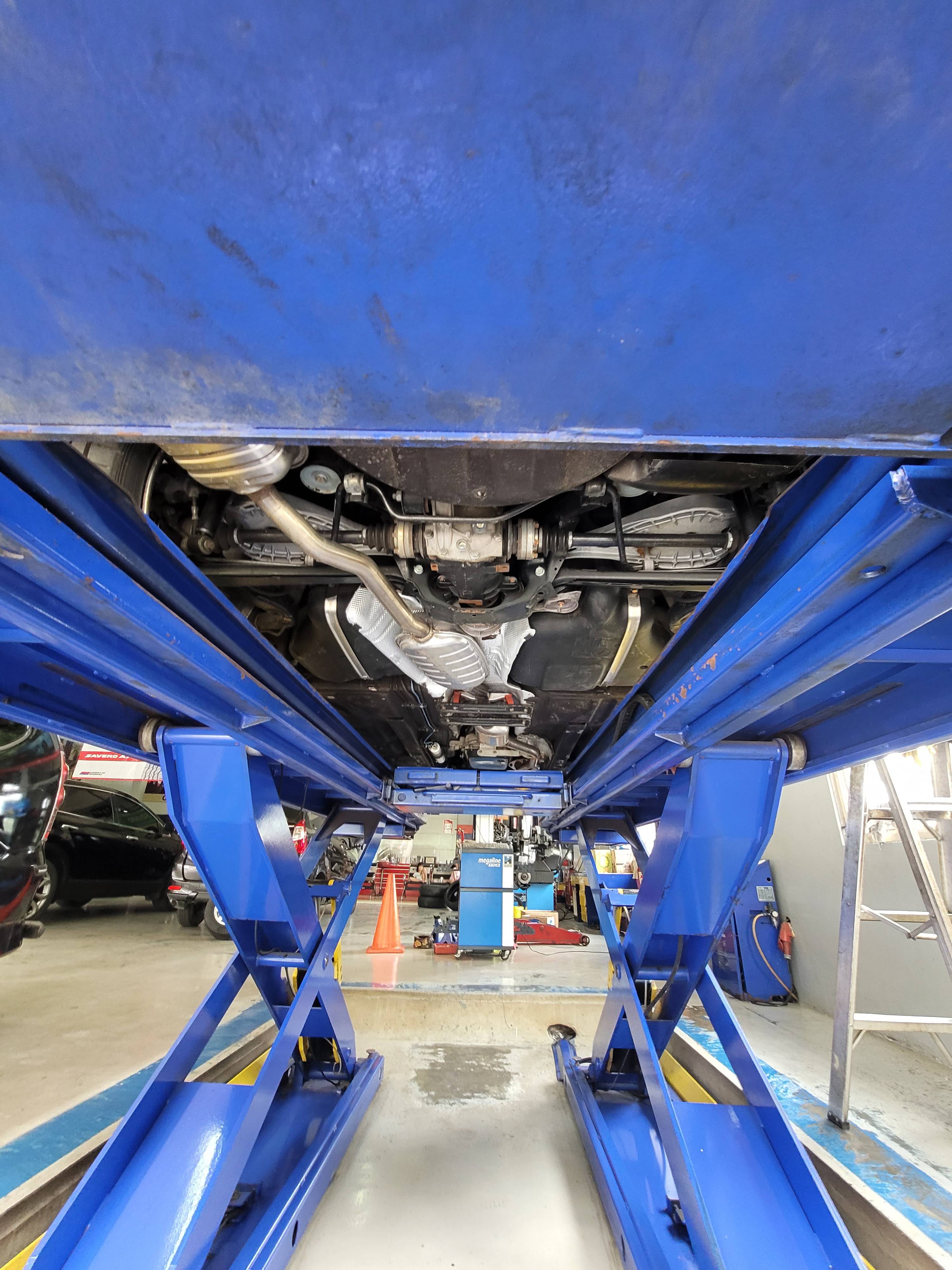 2002 BMW 3 Series Sedan 2002 BMW 3 Series Sedan