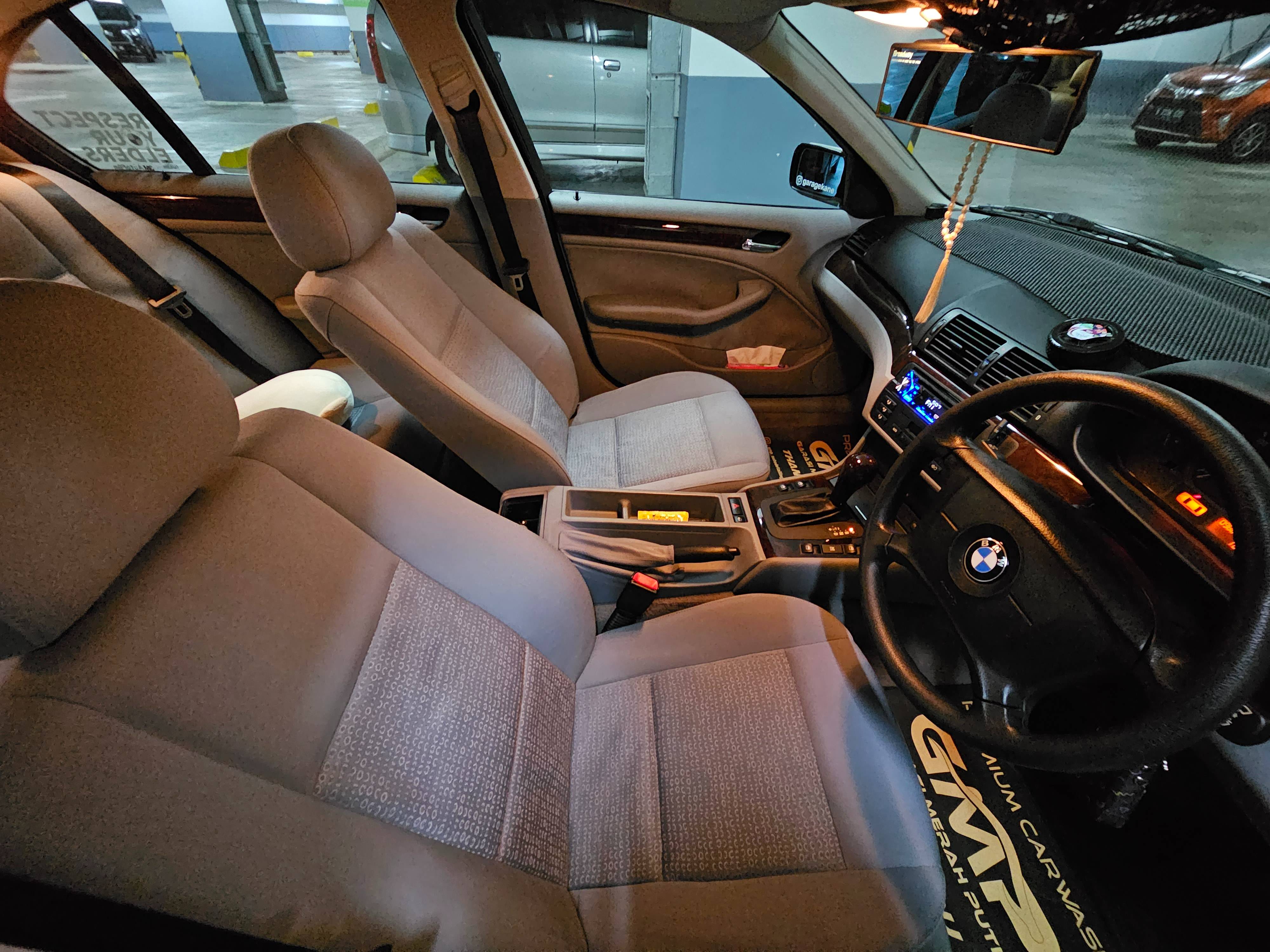 2002 BMW 3 Series Sedan 2002 BMW 3 Series Sedan