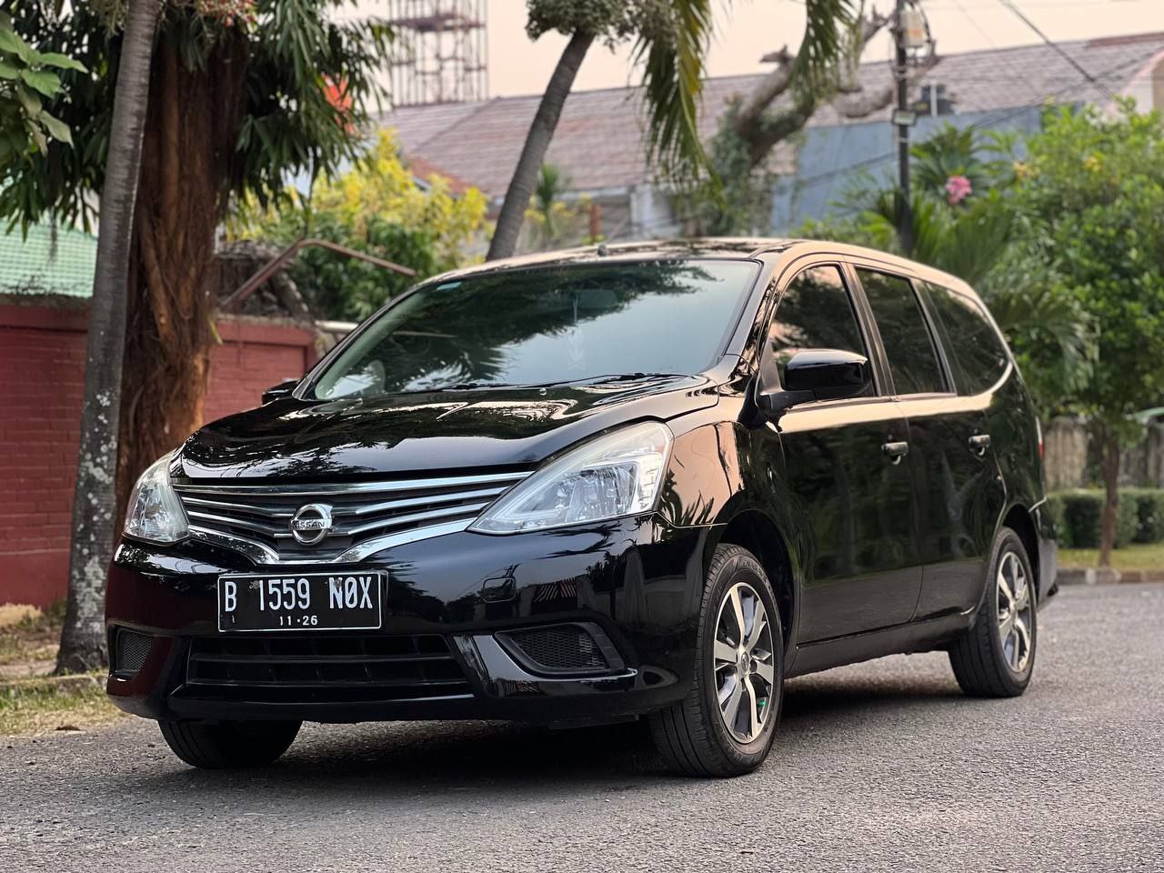 2016 Nissan Grand Livina 2016 Nissan Grand Livina