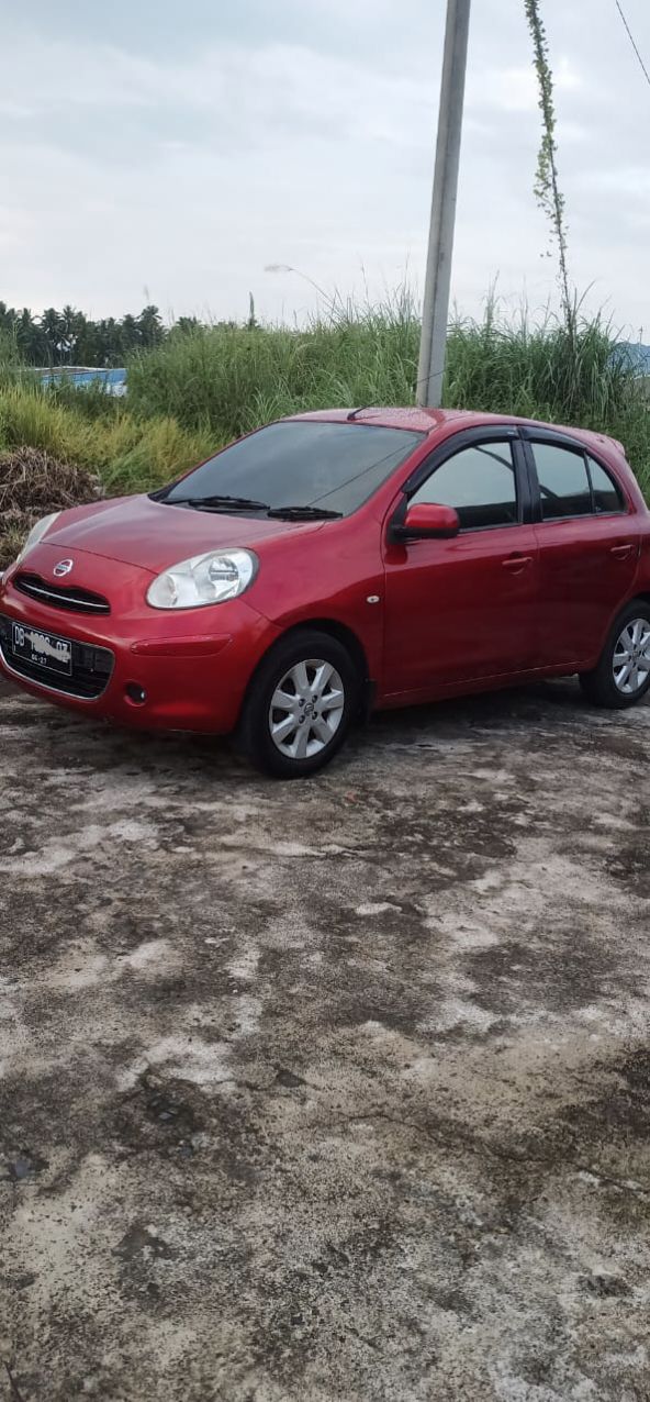 2011 Nissan March 1.2L MT Bekas 2011 Nissan March 1.2L MT Bekas