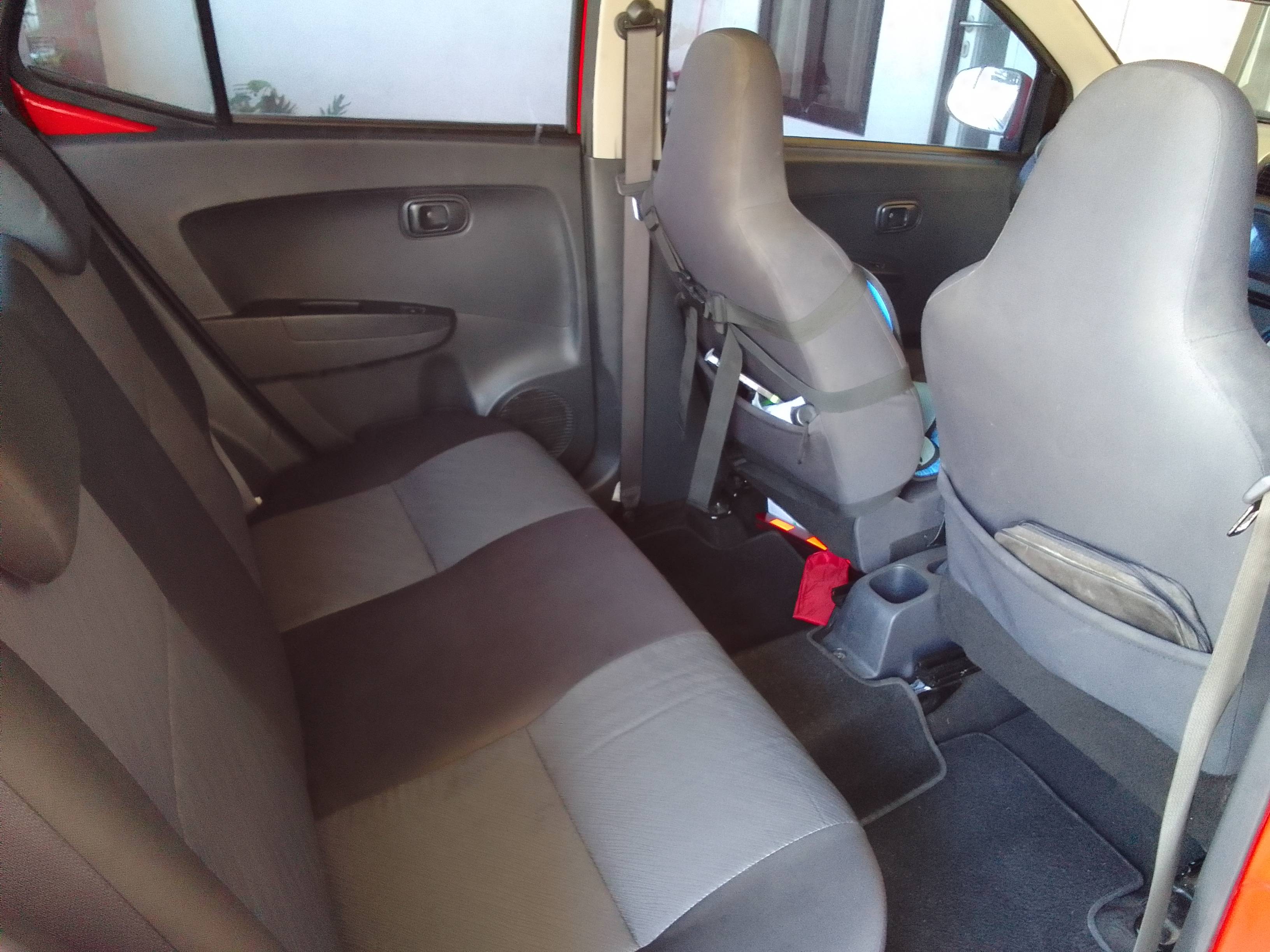 2015 Daihatsu Ayla 2015 Daihatsu Ayla