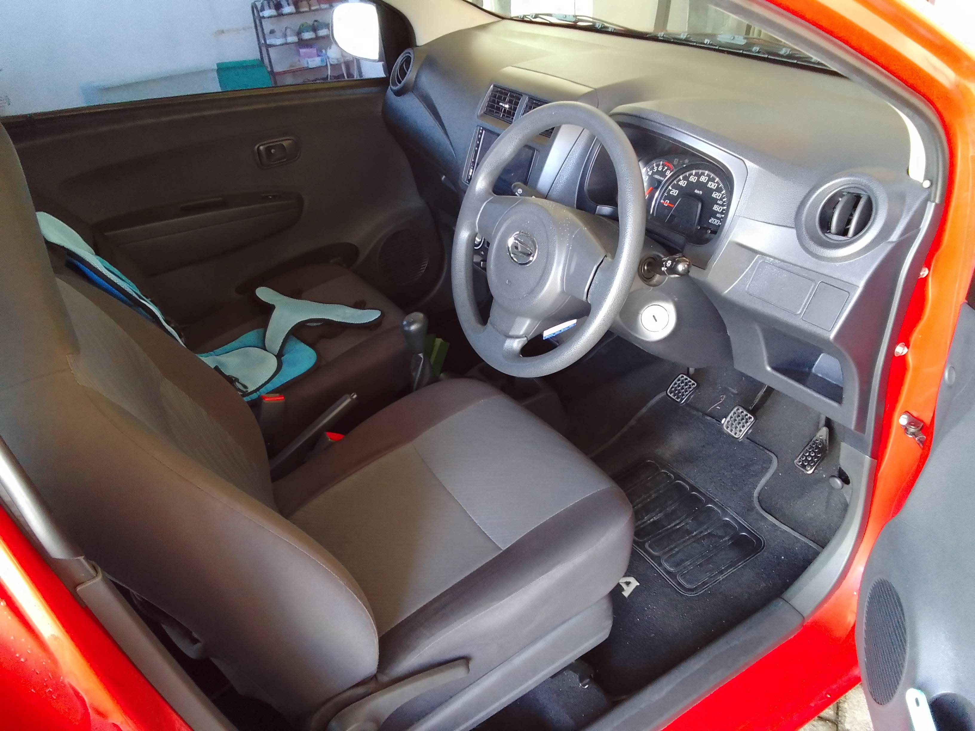 2015 Daihatsu Ayla 2015 Daihatsu Ayla