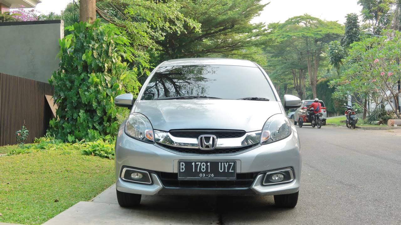 Second Hand 2016 Honda Mobilio Second Hand 2016 Honda Mobilio