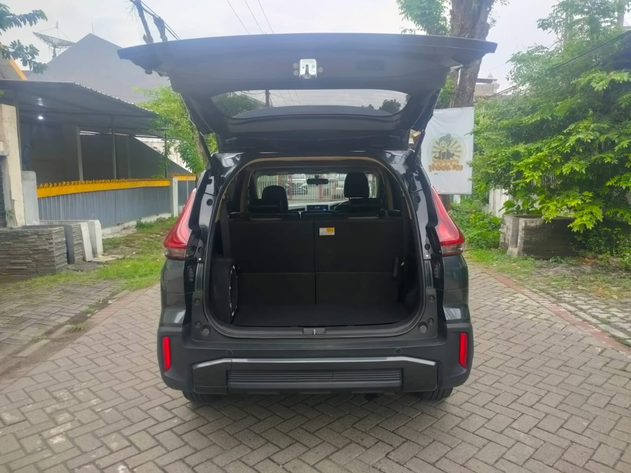 2021 Mitsubishi Xpander Cross 2021 Mitsubishi Xpander Cross