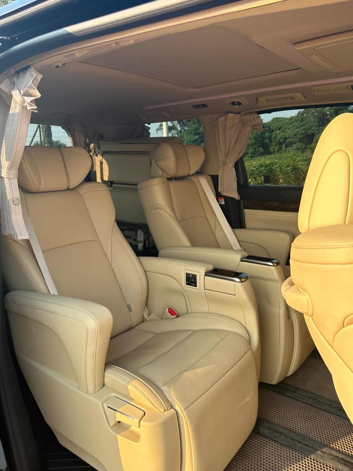 2021 Toyota Alphard 2021 Toyota Alphard