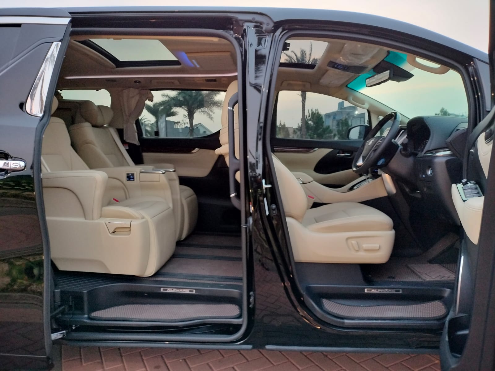 2021 Toyota Alphard 2021 Toyota Alphard