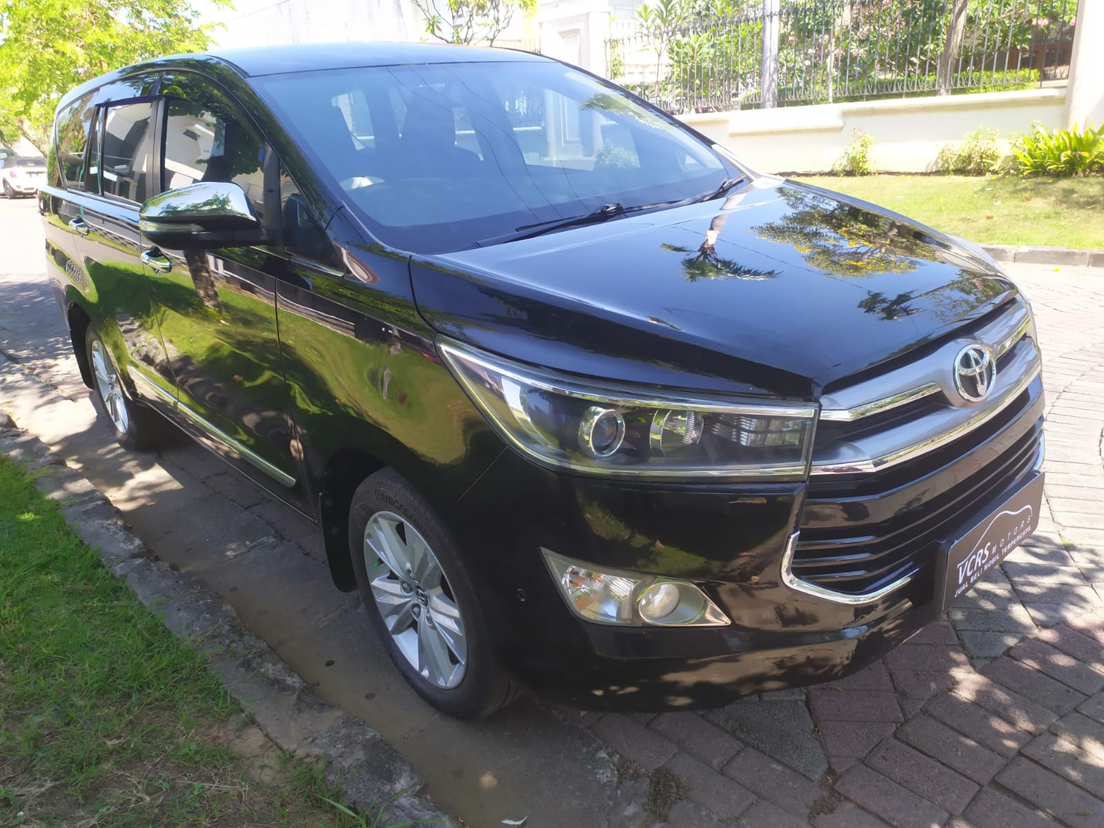 2016 Toyota Kijang Innova 2016 Toyota Kijang Innova