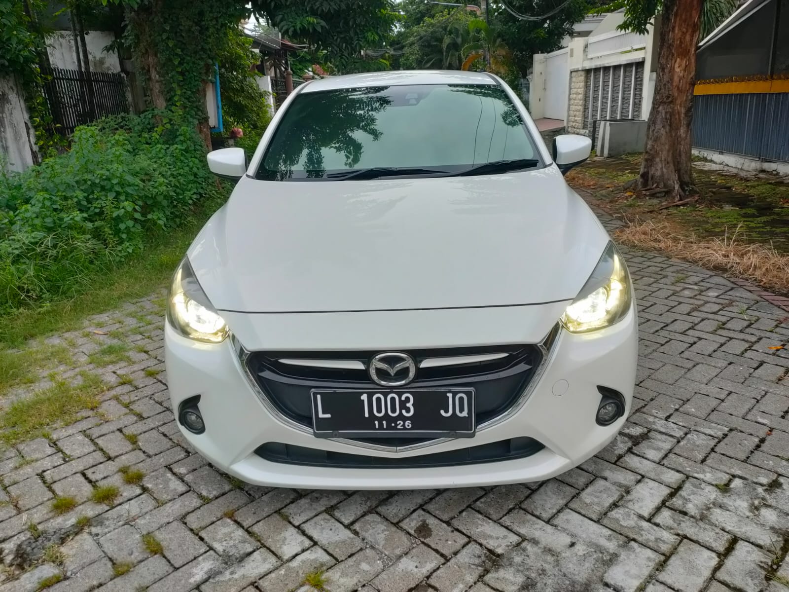 Second Hand 2015 Mazda 2 Second Hand 2015 Mazda 2