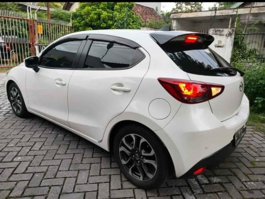 2015 Mazda 2 2015 Mazda 2