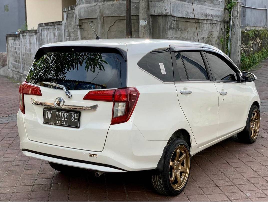 2016 Daihatsu Sigra 2016 Daihatsu Sigra