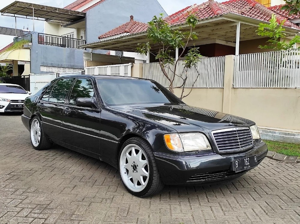1992 Mercedes Benz S-Class