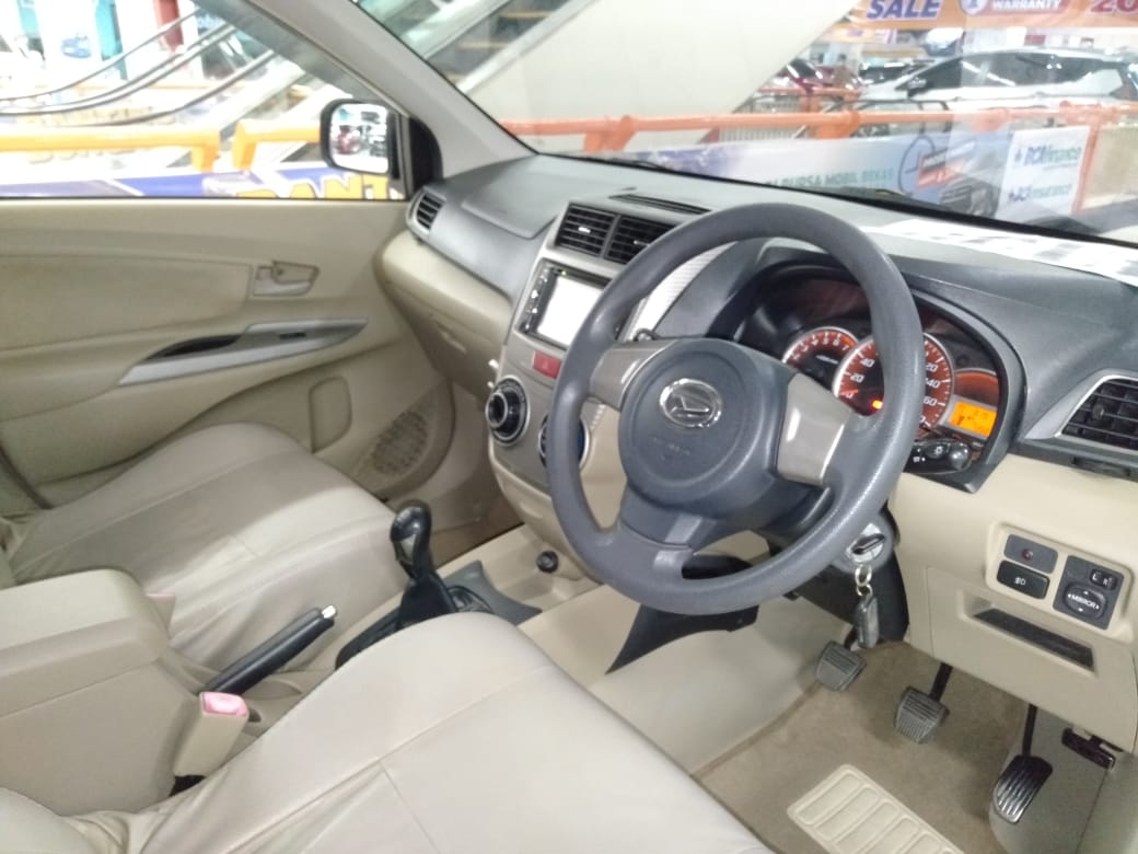 2013 Daihatsu Xenia 2013 Daihatsu Xenia