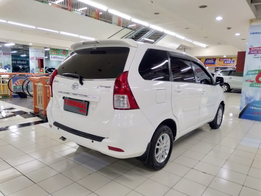 2013 Daihatsu Xenia 2013 Daihatsu Xenia