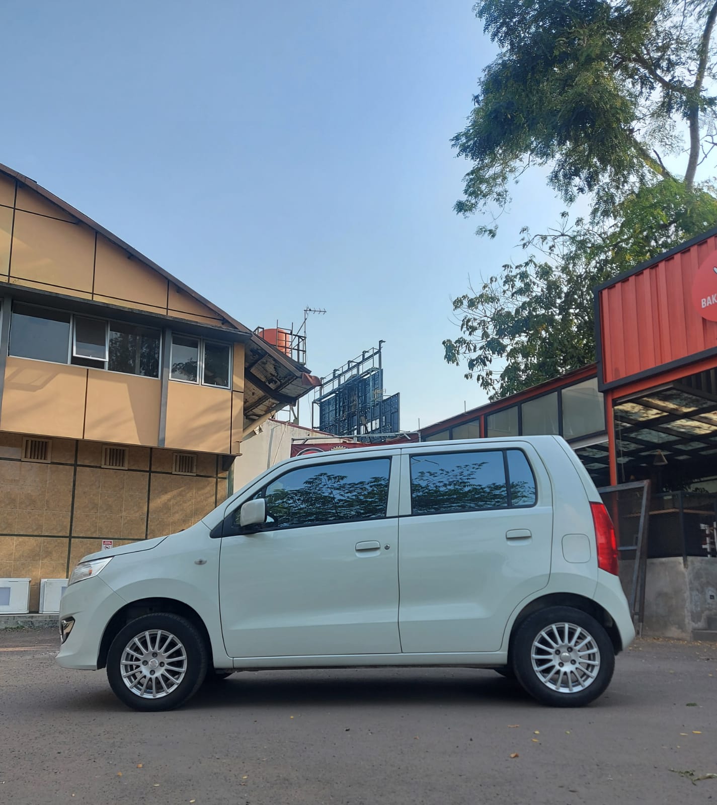 2017 Suzuki Karimun Wagon R 2017 Suzuki Karimun Wagon R