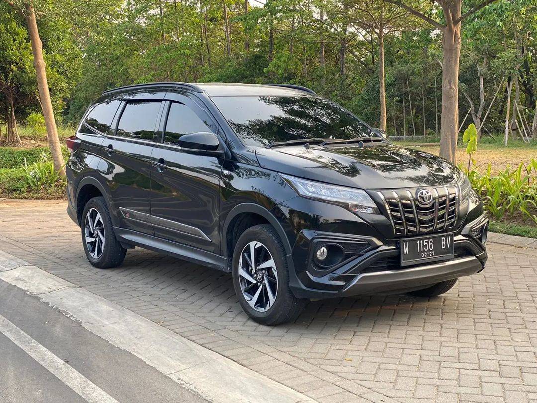 2022 Toyota Rush 1.5 S MT GR Sport 2022 Toyota Rush 1.5 S MT GR Sport