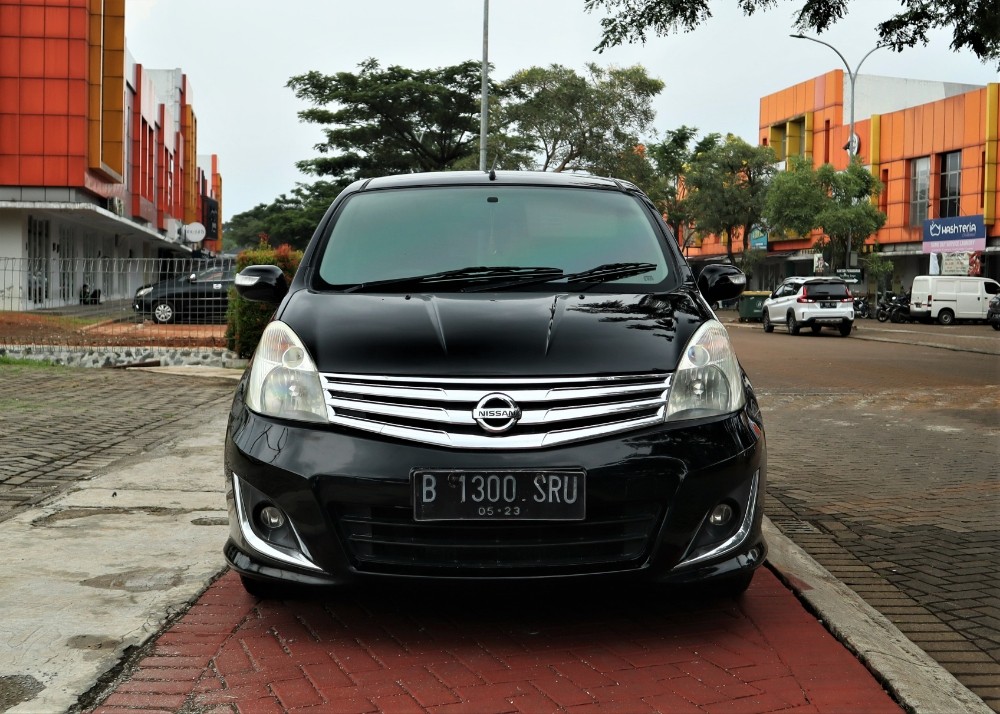 2013 Nissan Grand Livina