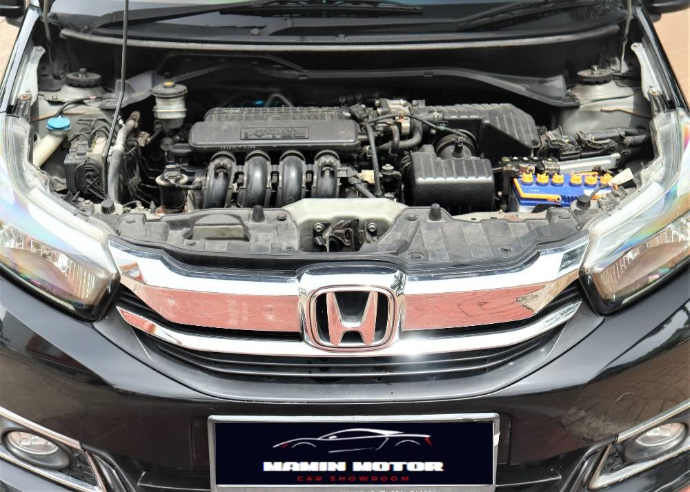 Dijual 2017 Honda Mobilio E 1.5L AT E 1.5L AT Bekas