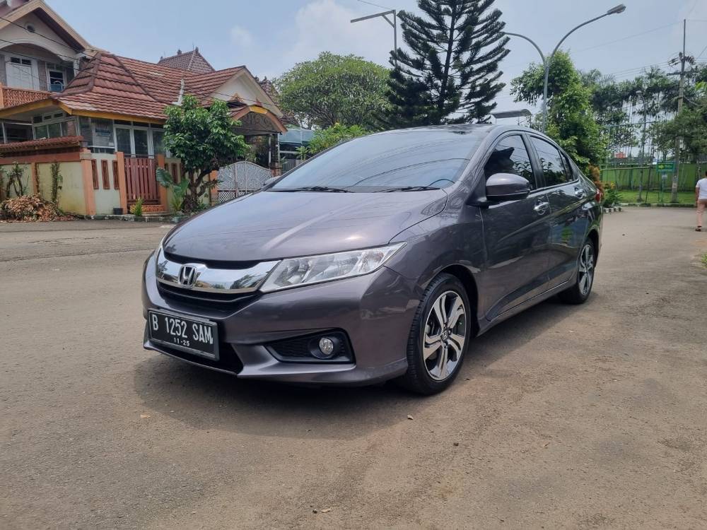 Beli mobil bekas