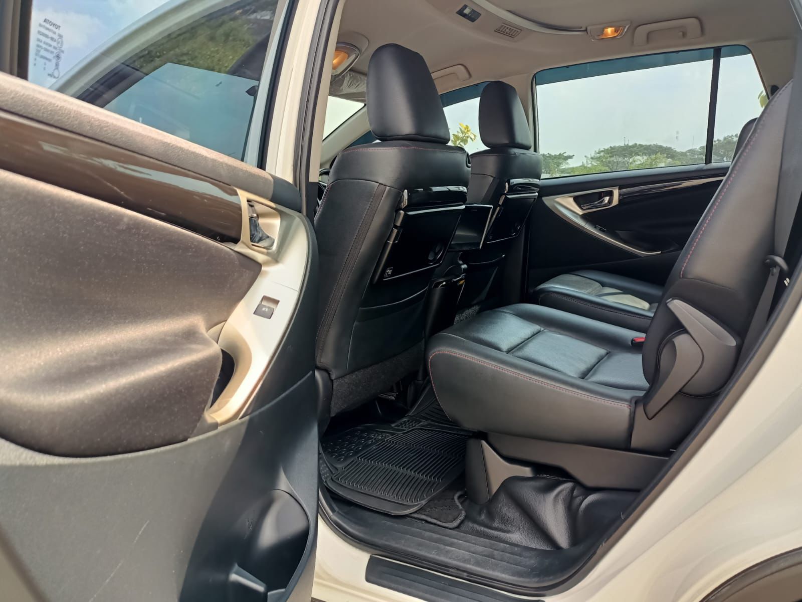 2020 Toyota Innova 2020 Toyota Innova