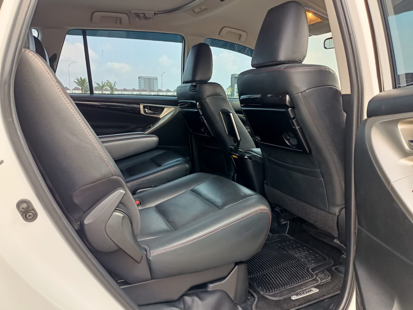 2020 Toyota Innova 2020 Toyota Innova