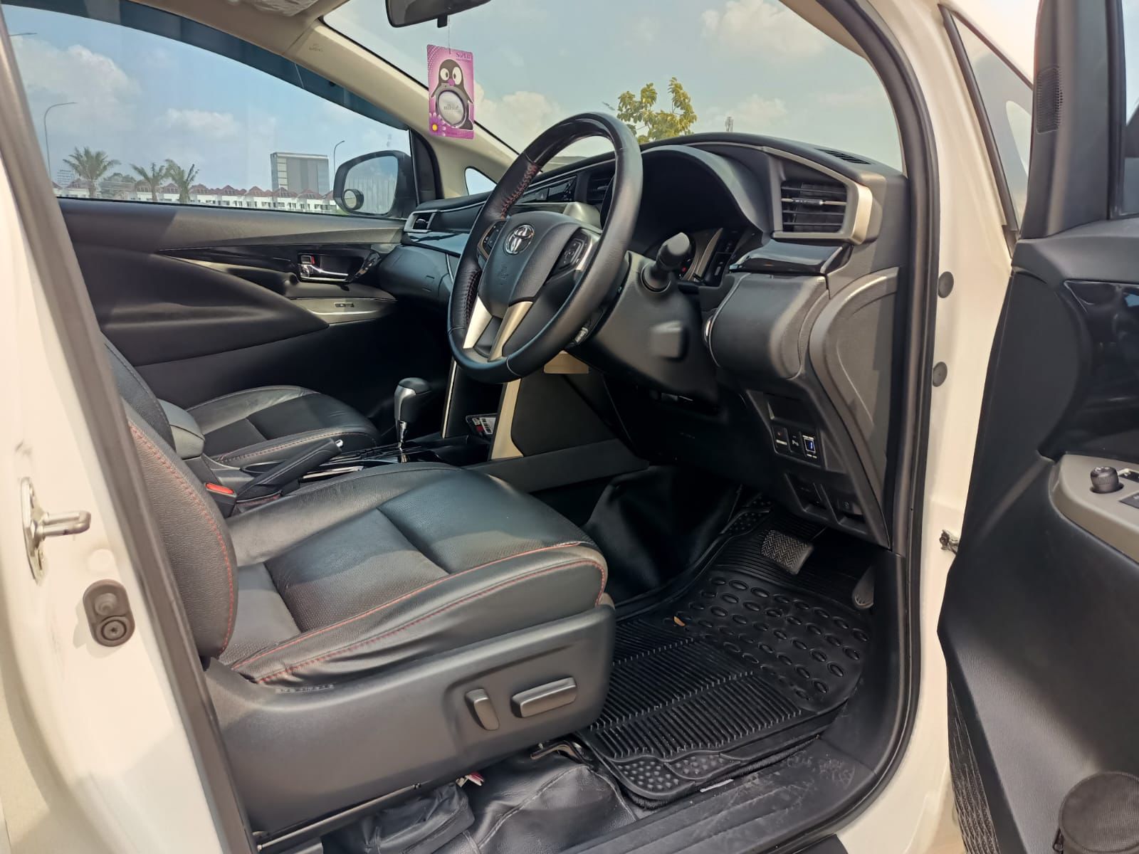 2020 Toyota Innova 2020 Toyota Innova