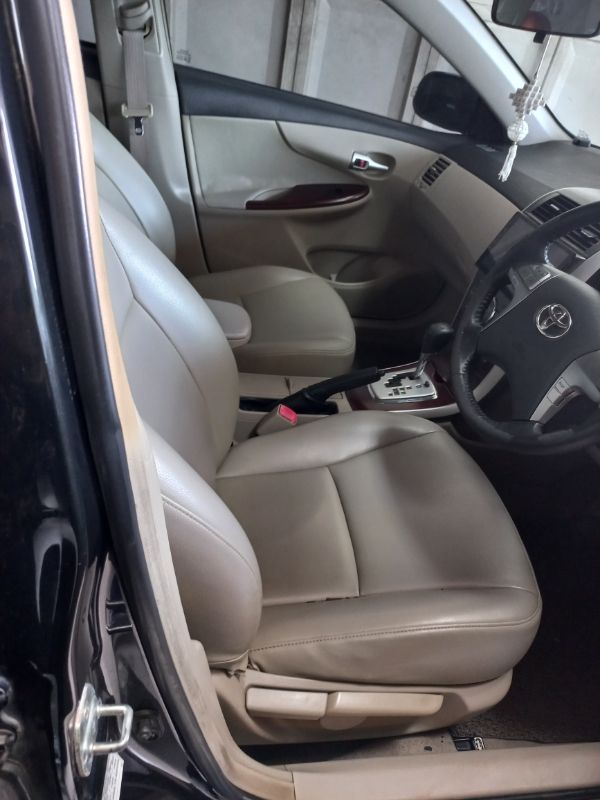Used 2011 Toyota Corolla Altis  1.8 G AT 1.8 G AT for sale