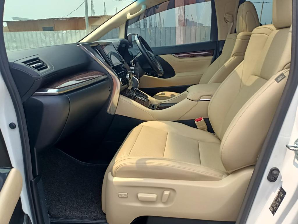 2020 Toyota Alphard 2020 Toyota Alphard