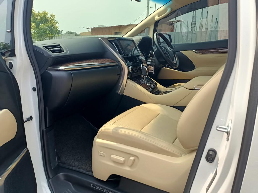 2020 Toyota Alphard 2020 Toyota Alphard