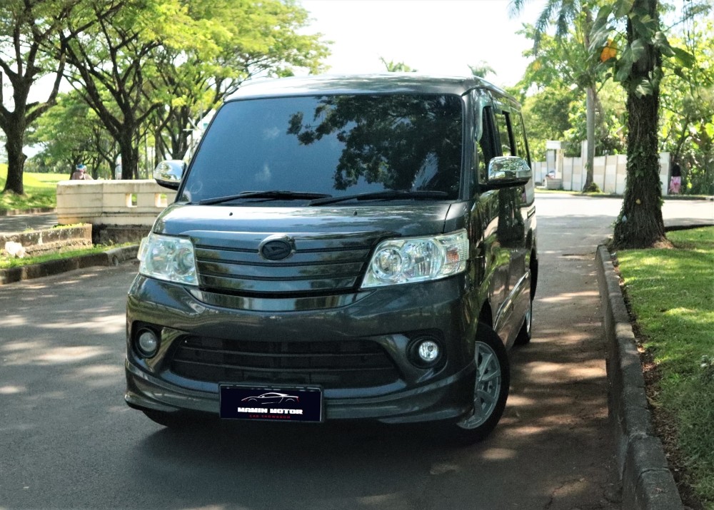 2017 Daihatsu Luxio