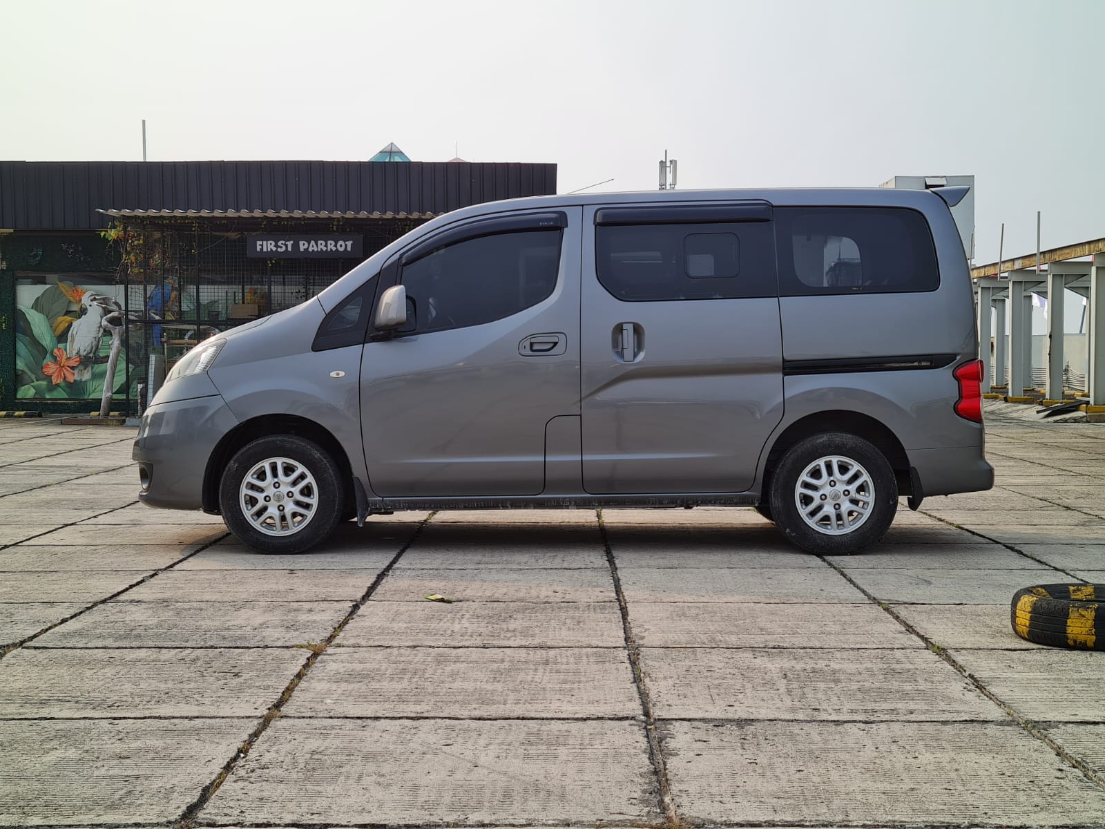 2012 Nissan Evalia 2012 Nissan Evalia