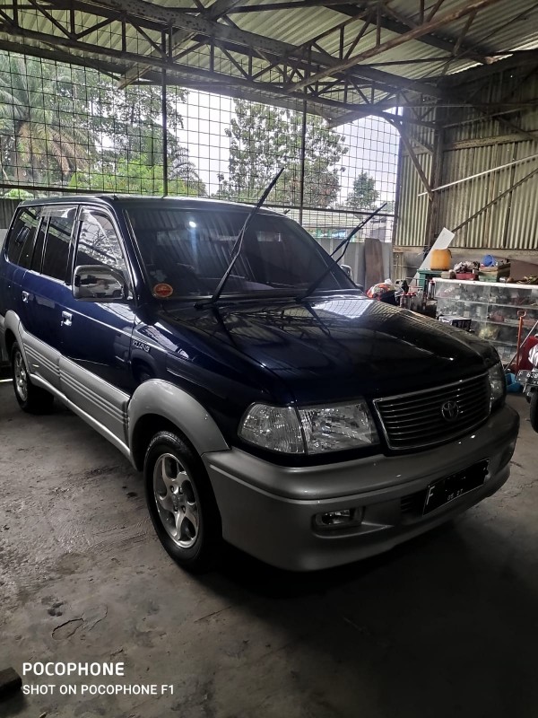 2002 Toyota Kijang