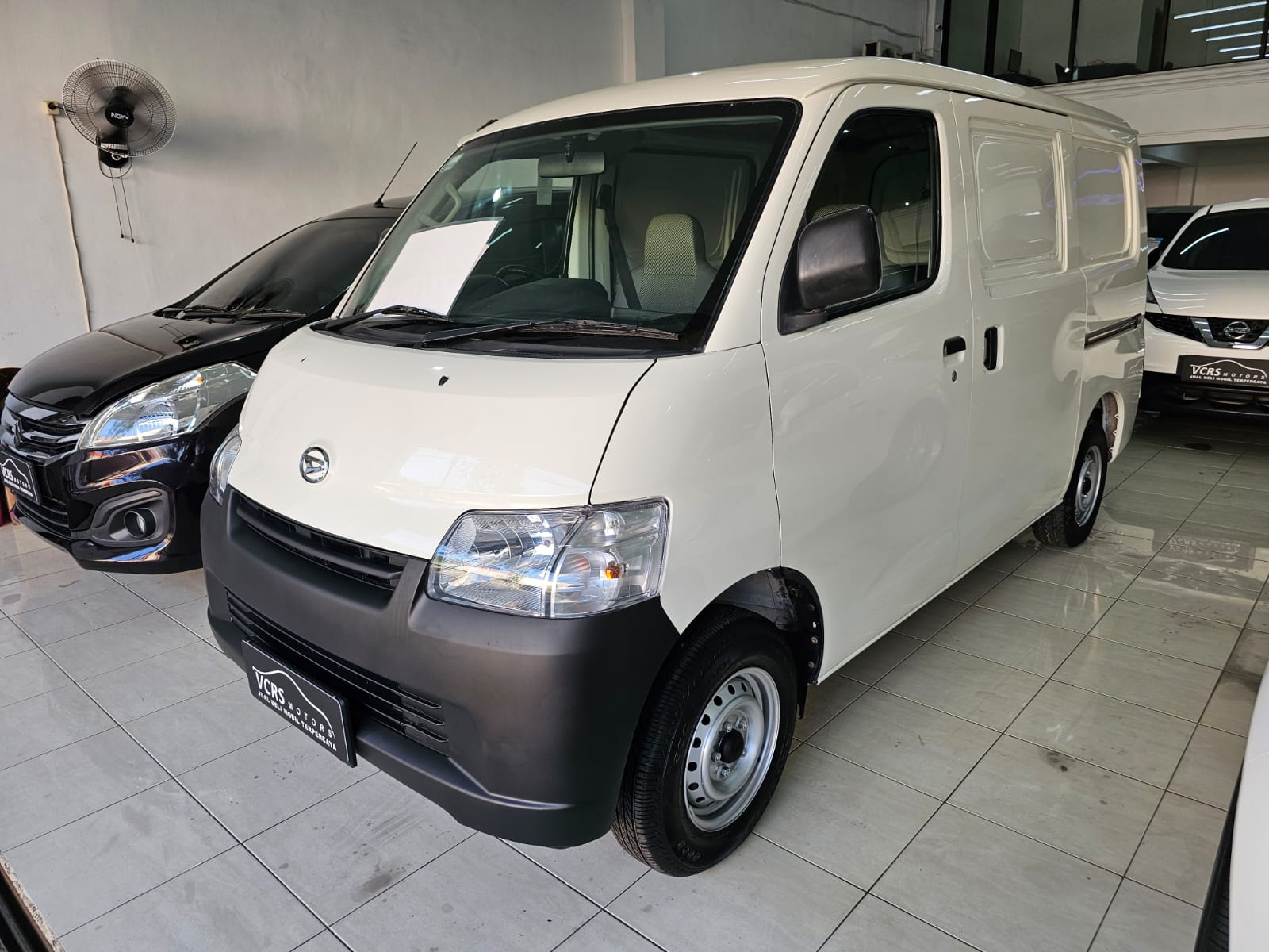 2013 Daihatsu Grand Max Bekas 2013 Daihatsu Grand Max Bekas